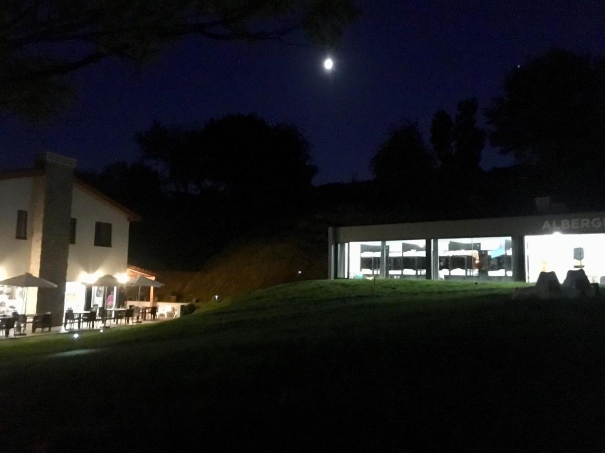 Albergue Casa Sueno Salas  Exteriér fotografie