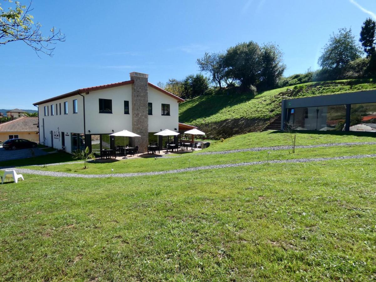 Albergue Casa Sueno Salas  Exteriér fotografie